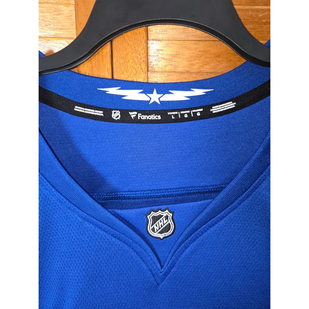 Buffalo Sabres Alex Tuch Fanatics Breakaway Home Jersey Womens Large - Picture 4 of 6